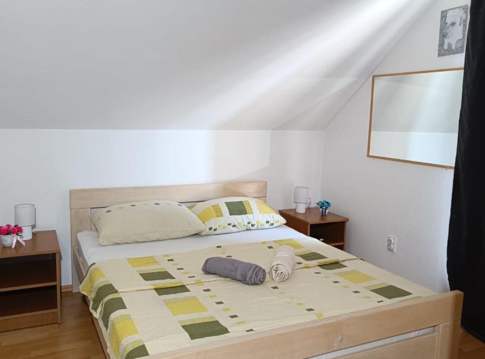 Apartmani Tea I Toni Gradiste Kültér fotó